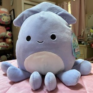 NWT Squishmallows Stacy the Squid 8in Plush